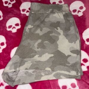 Pink Rose Knit shorts